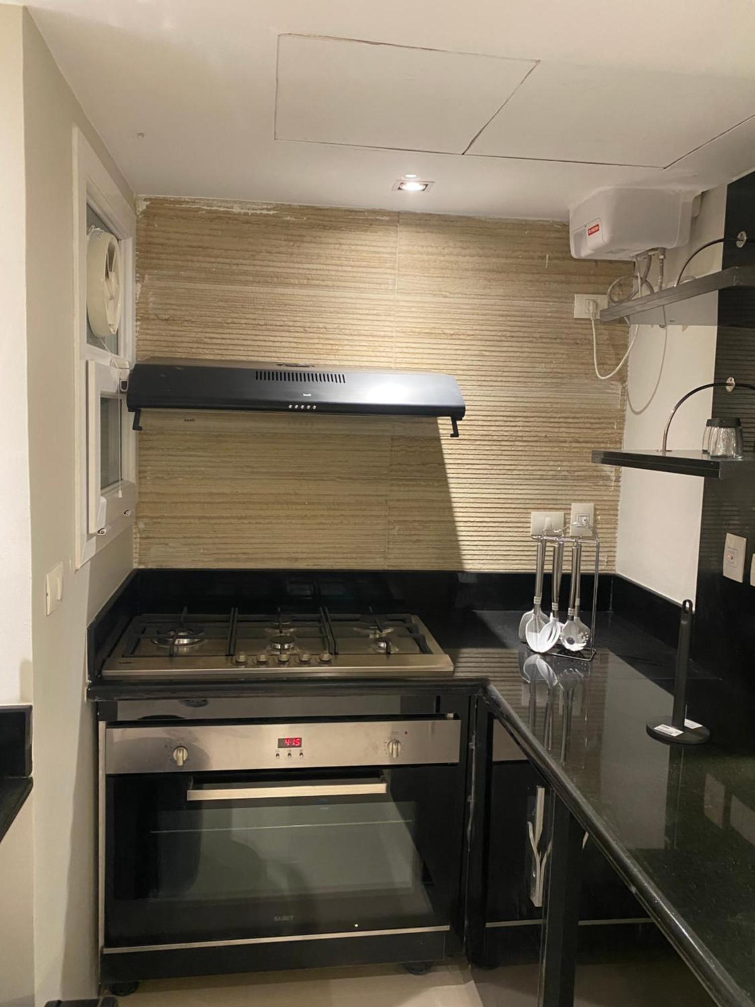Luxury 3Br Pool View Near Airport! Appartement Caïro Buitenkant foto